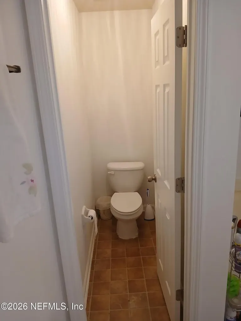 6389 Pinewood Hills Drive Jacksonville FL 32218