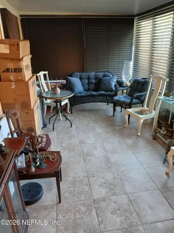 6389 Pinewood Hills Drive Jacksonville FL 32218