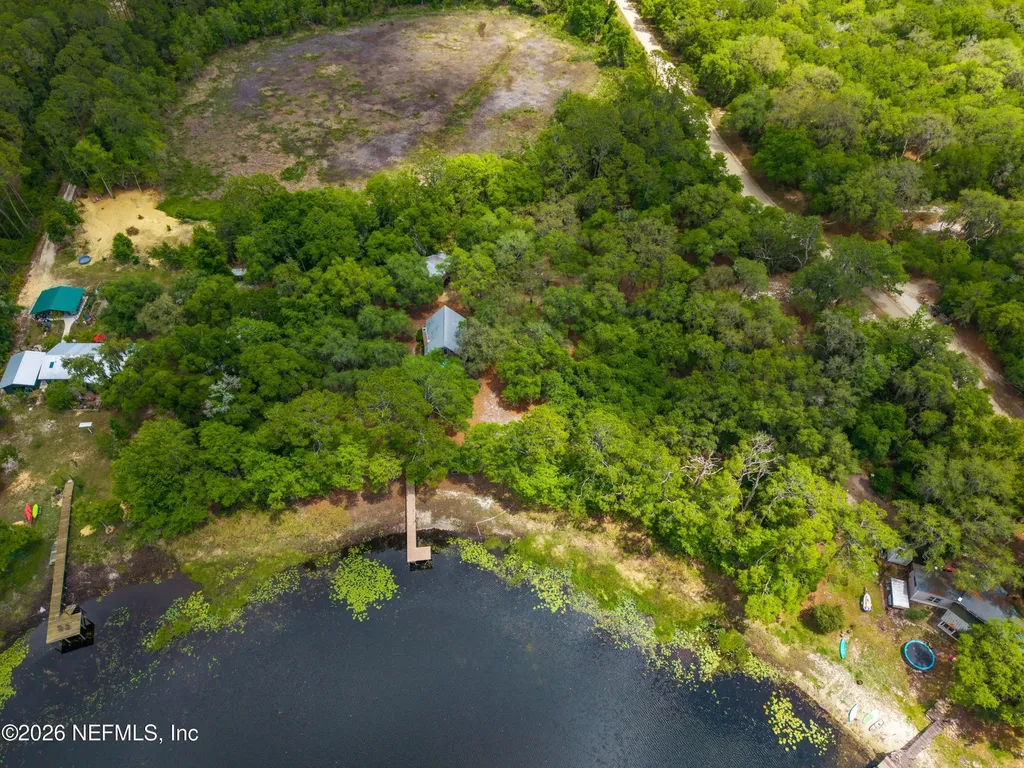 150 Indian Lakes Road Hawthorne FL 32640