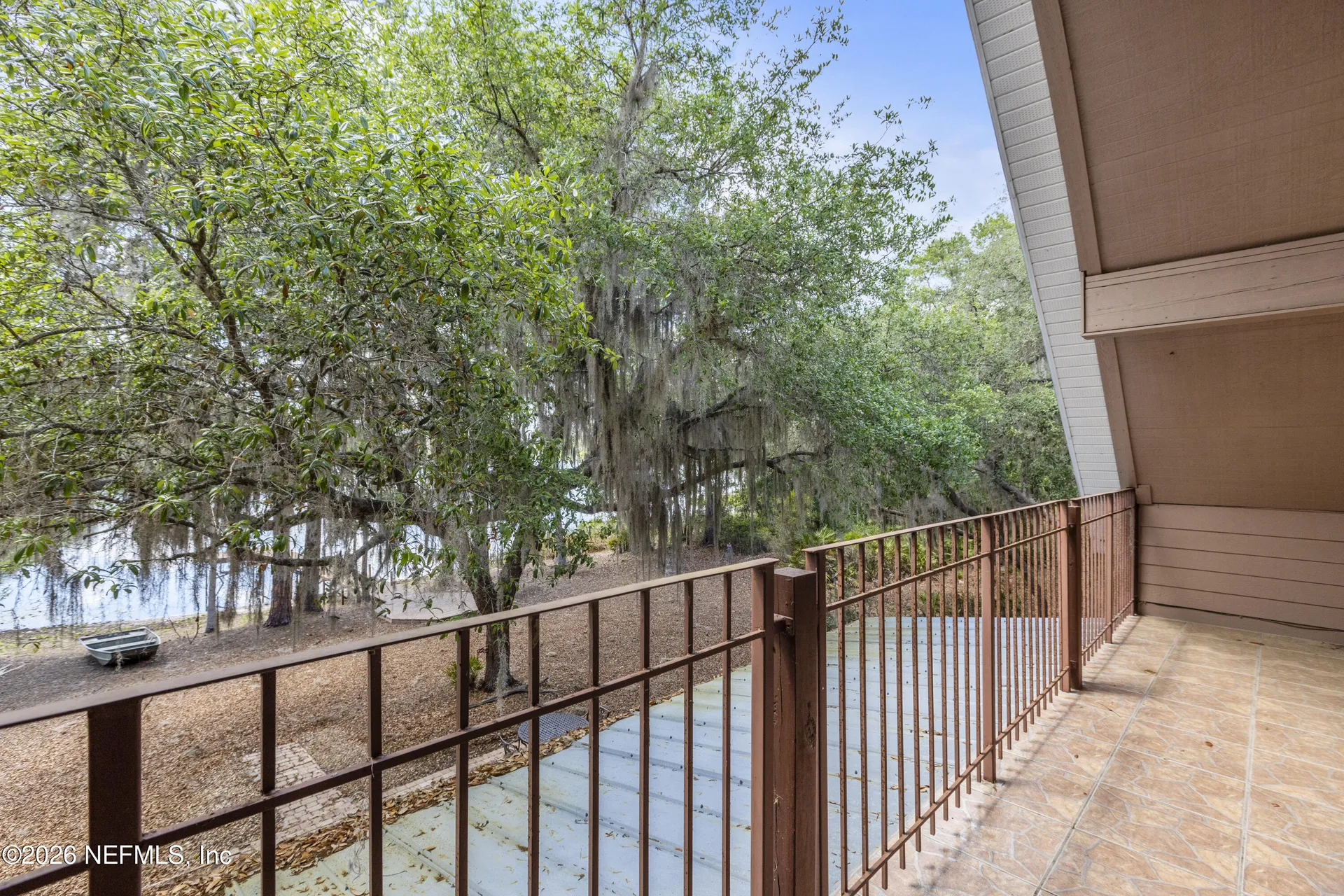 150 Indian Lakes Road Hawthorne FL 32640