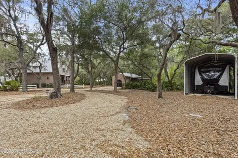 150 Indian Lakes Road Hawthorne FL 32640