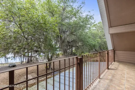150 Indian Lakes Road Hawthorne FL 32640
