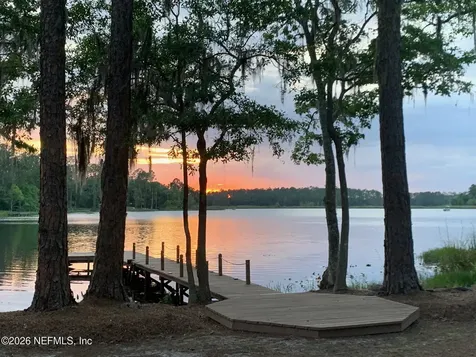 150 Indian Lakes Road Hawthorne FL 32640