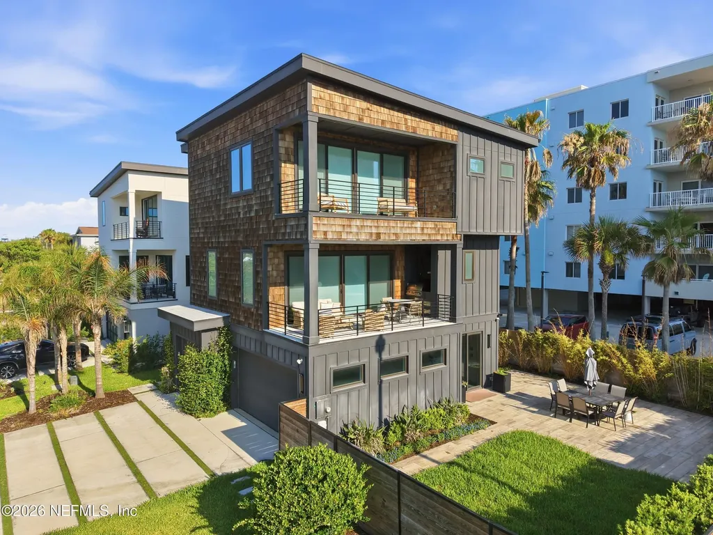 105 N 11th Avenue Jacksonville Beach FL 32250