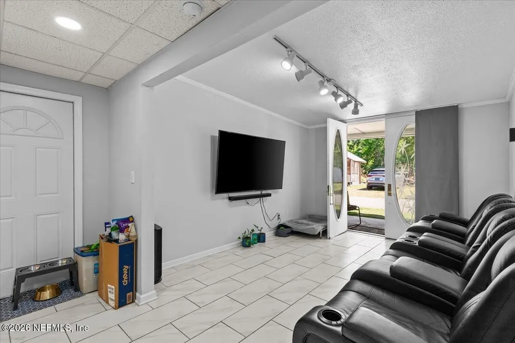 865 Cole Road Jacksonville FL 32218