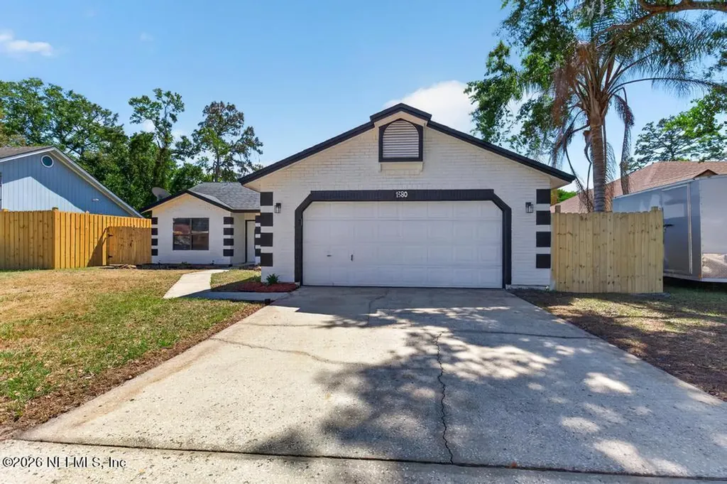 1380 High Plains Drive W Jacksonville FL 32218