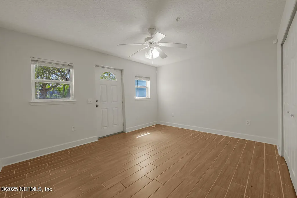 114 18th Avenue N Jacksonville Beach FL 32250