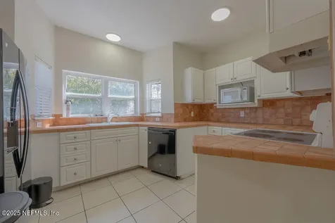 114 18th Avenue N Jacksonville Beach FL 32250