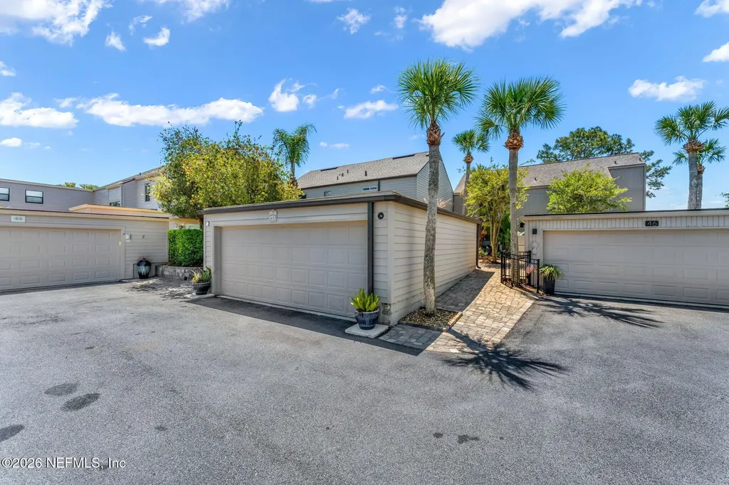 45 Lake Julia Drive S Ponte Vedra Beach FL 32082