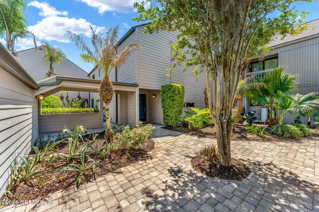 45 Lake Julia Drive S Ponte Vedra Beach FL 32082