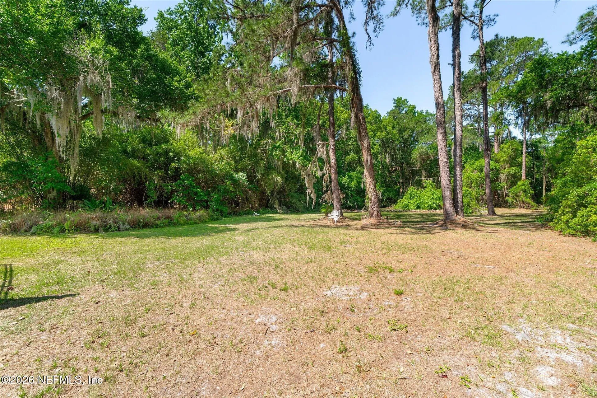 185 E River Road East Palatka FL 32131