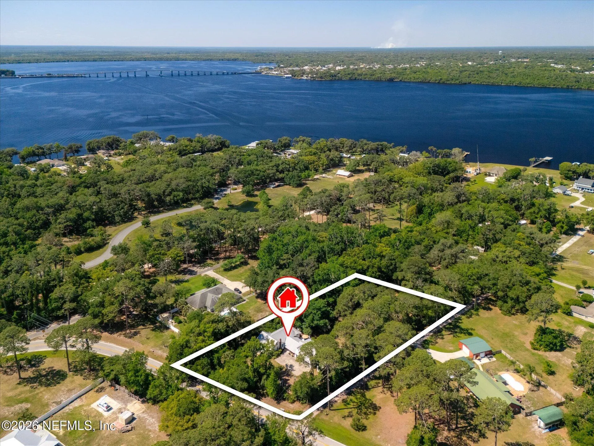185 E River Road East Palatka FL 32131