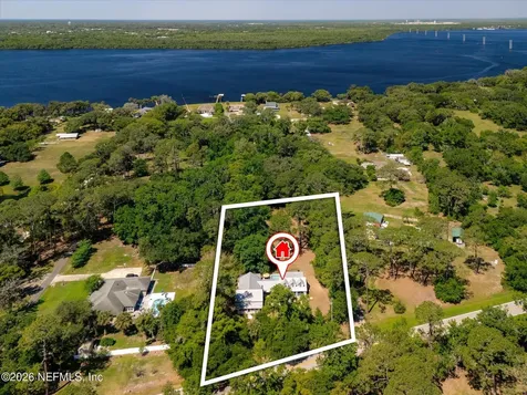 185 E River Road East Palatka FL 32131