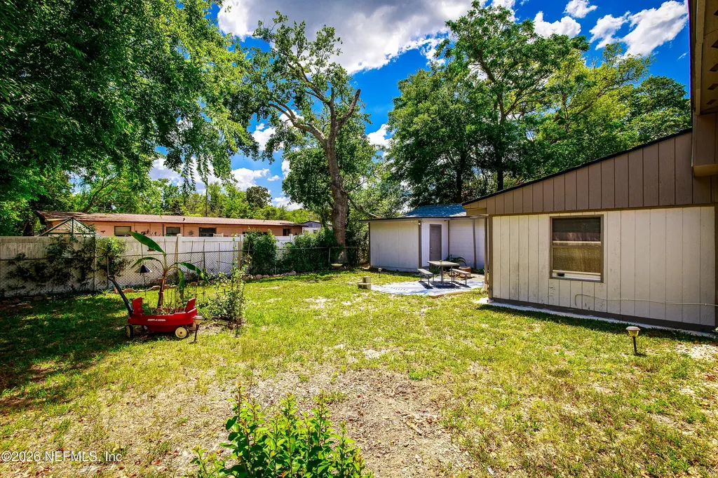 5242 Helm Avenue Jacksonville FL 32244