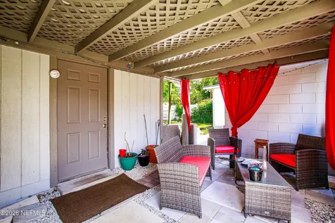 5242 Helm Avenue Jacksonville FL 32244