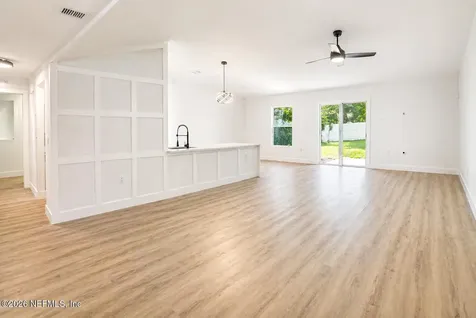 6369 Spring Hollow Court Jacksonville FL 32218