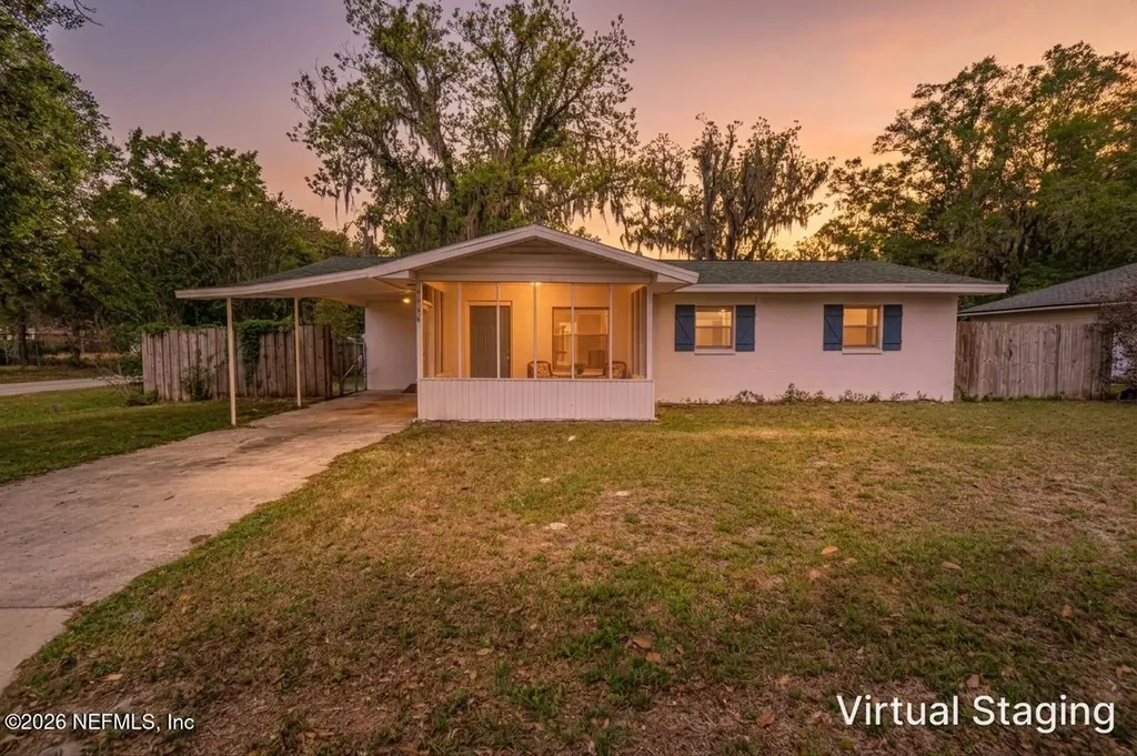 9916 S Glen Avenue Glen St. Mary FL 32040
