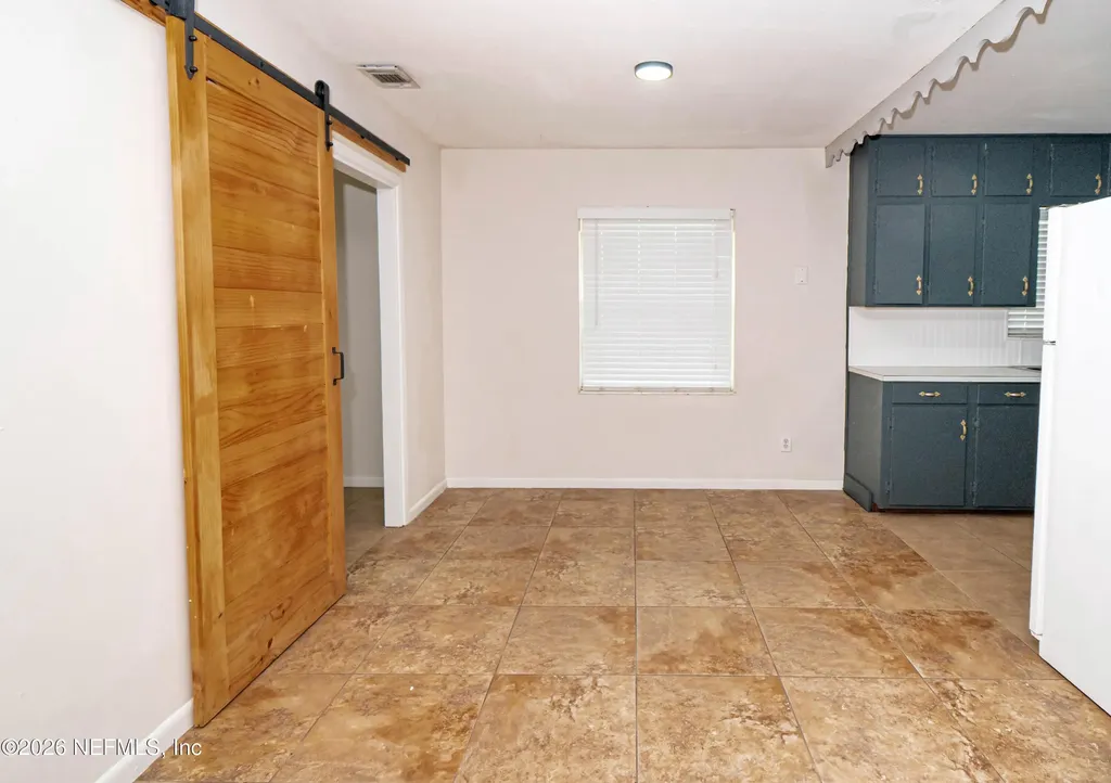 9916 S Glen Avenue Glen St. Mary FL 32040