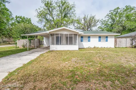 9916 S Glen Avenue Glen St. Mary FL 32040