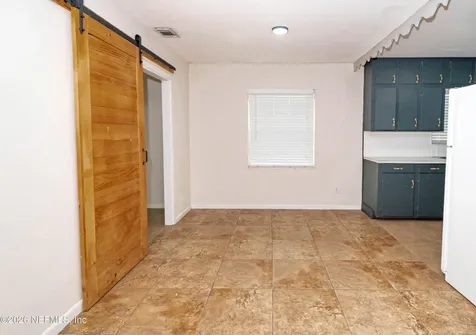 9916 S Glen Avenue Glen St. Mary FL 32040