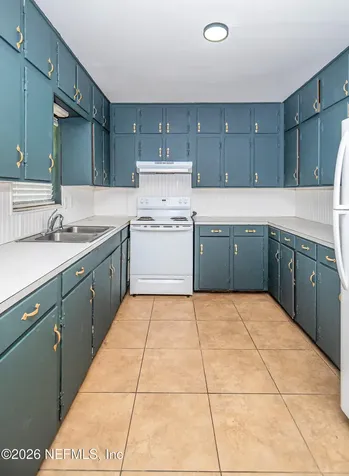 9916 S Glen Avenue Glen St. Mary FL 32040