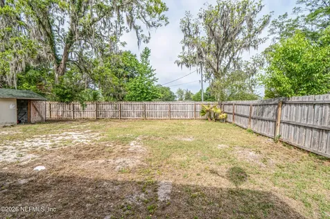 9916 S Glen Avenue Glen St. Mary FL 32040