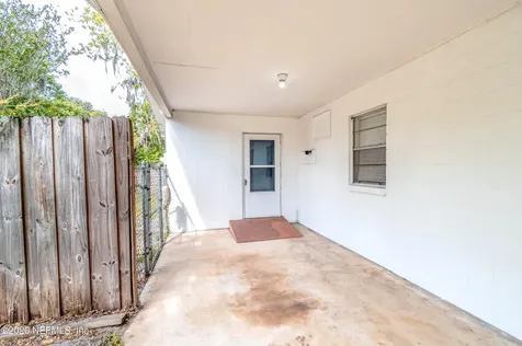9916 S Glen Avenue Glen St. Mary FL 32040