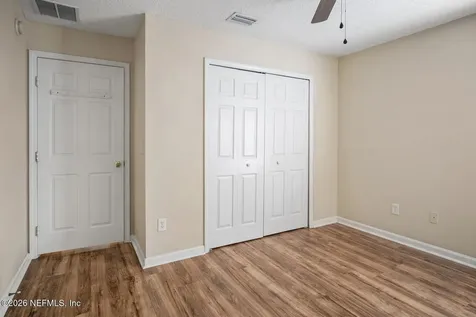 7047 Deer Lodge Circle Jacksonville FL 32256
