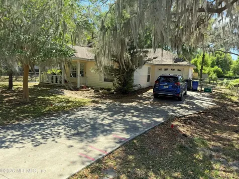 22921 SE 60th Lane Hawthorne FL 32640