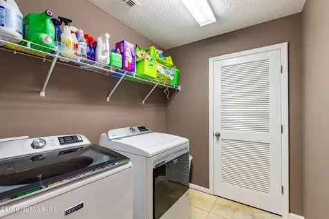 1252 Luffness Drive Jacksonville FL 32221