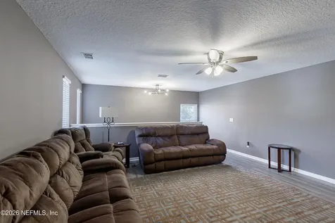 1252 Luffness Drive Jacksonville FL 32221