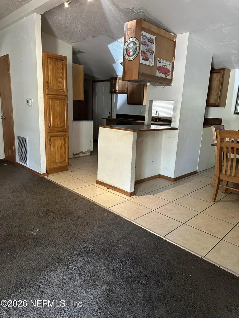 104 Tangerine Trail Satsuma FL 32189