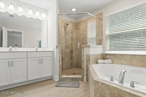 3060 Free Bird Loop Green Cove Springs FL 32043