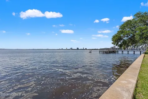 1578 Palm Avenue Jacksonville FL 32207