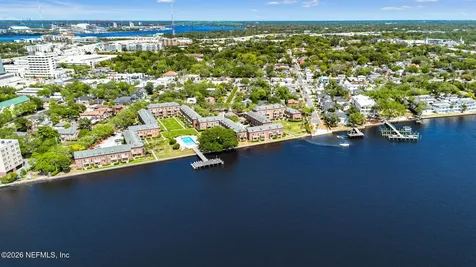 1578 Palm Avenue Jacksonville FL 32207