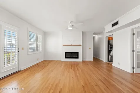 1578 Palm Avenue Jacksonville FL 32207