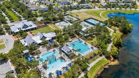 135 Shinnecock Drive St. Johns FL 32259