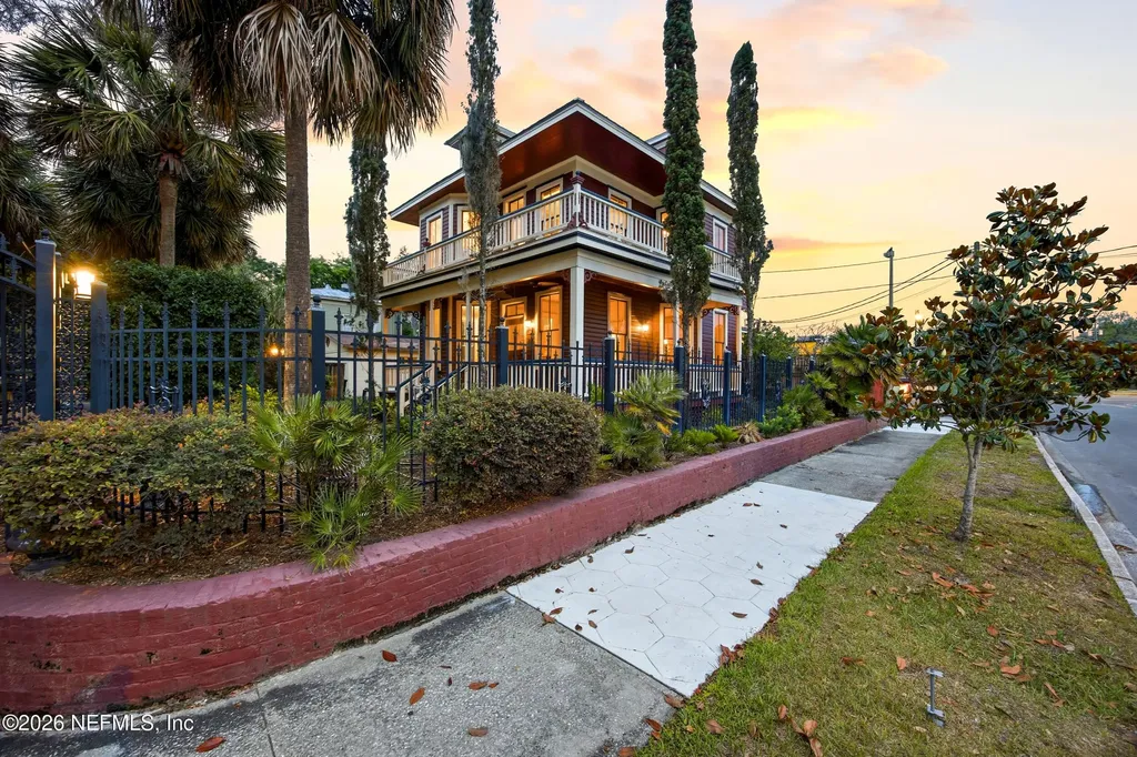 9 W 5th Street Jacksonville FL 32206