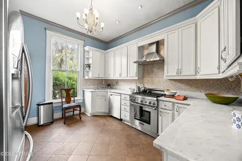 9 W 5th Street Jacksonville FL 32206