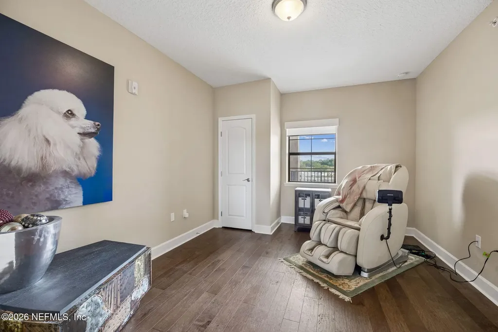 3958 Baymeadows Road Jacksonville FL 32217