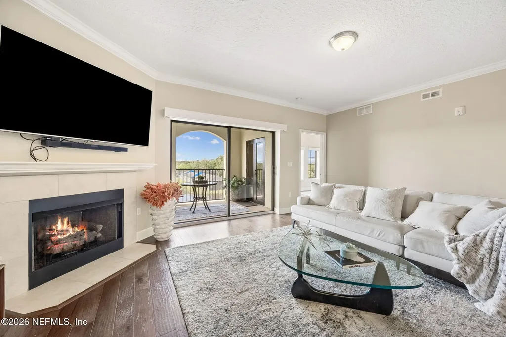 3958 Baymeadows Road Jacksonville FL 32217