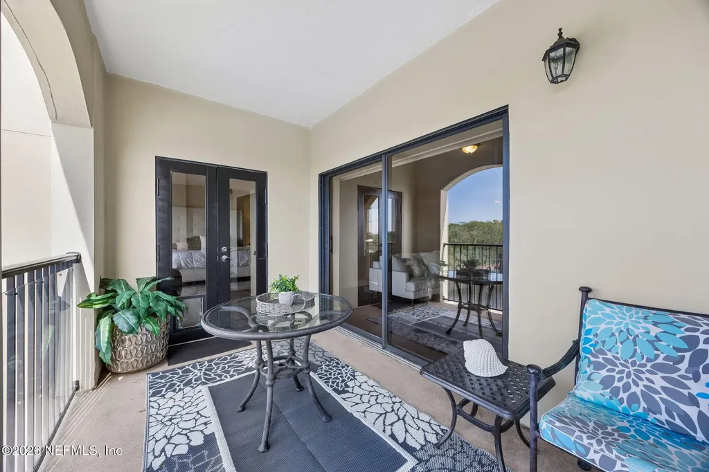 3958 Baymeadows Road Jacksonville FL 32217