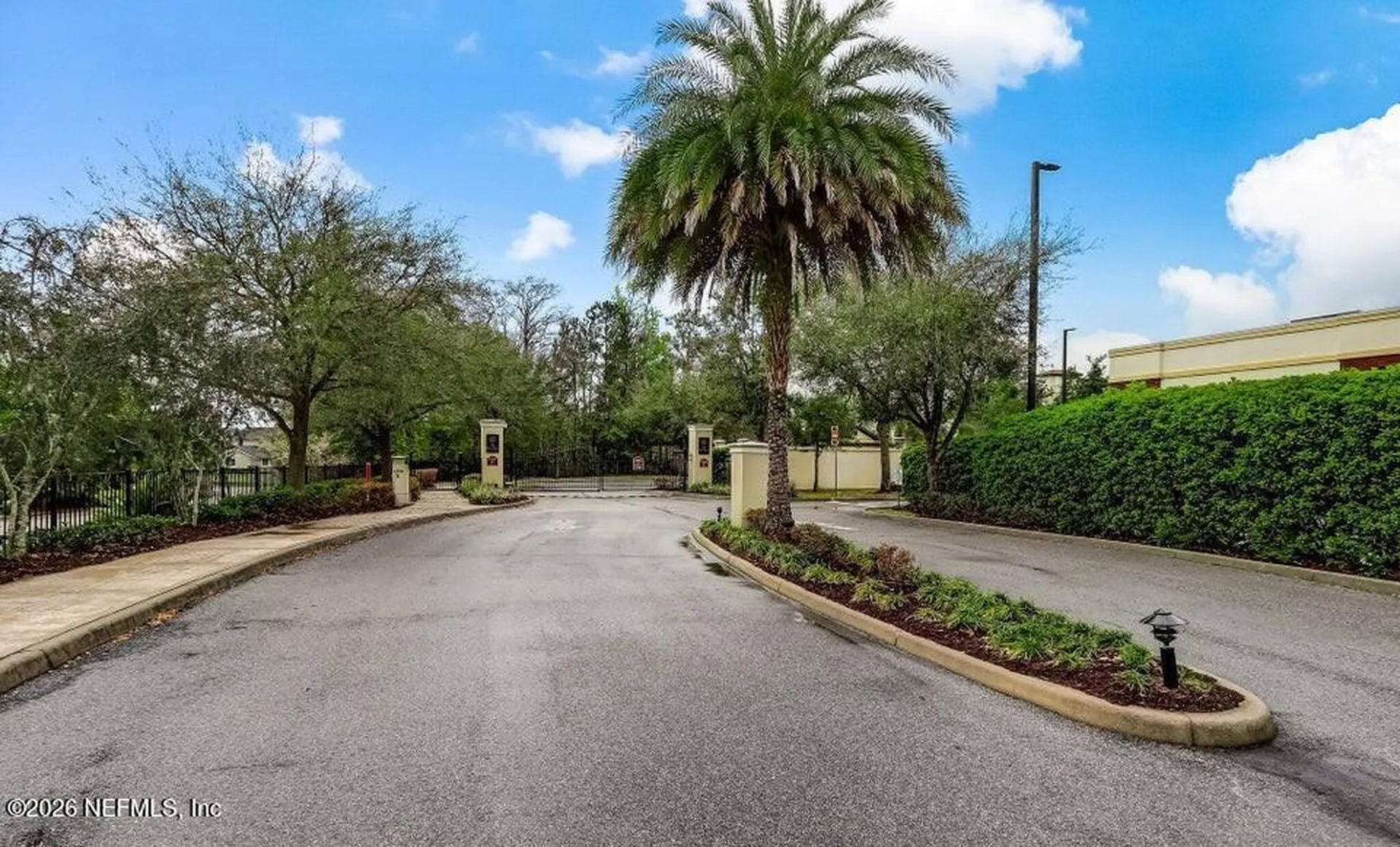 3958 Baymeadows Road Jacksonville FL 32217