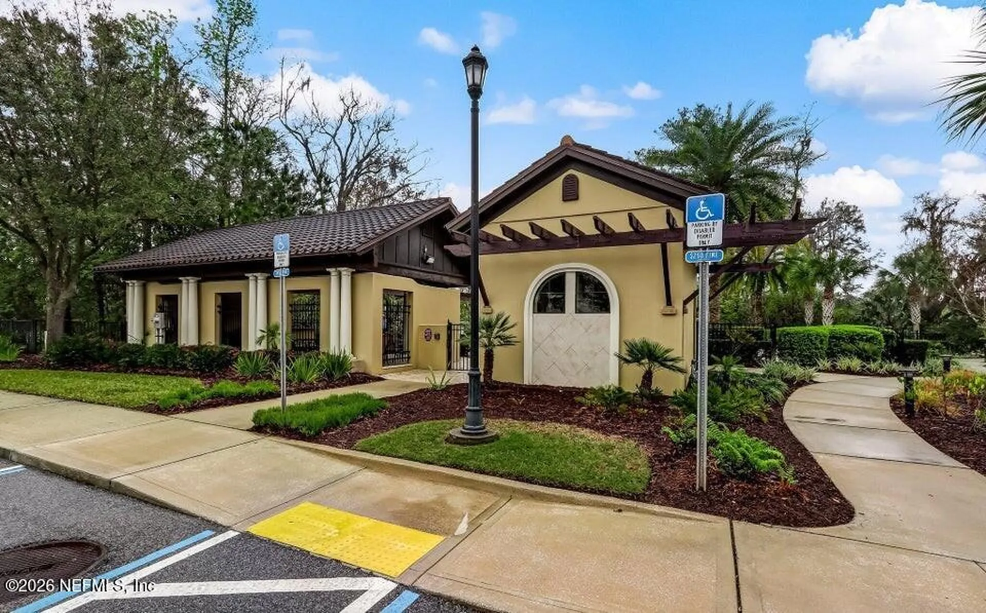 3958 Baymeadows Road Jacksonville FL 32217