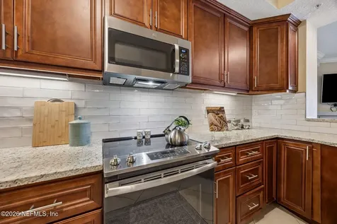 3958 Baymeadows Road Jacksonville FL 32217