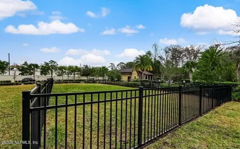 3958 Baymeadows Road Jacksonville FL 32217
