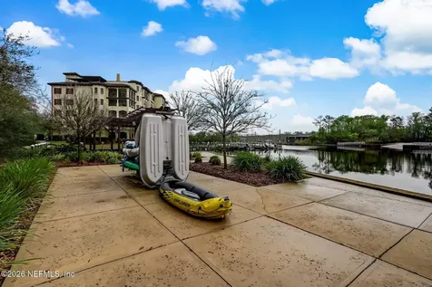 3958 Baymeadows Road Jacksonville FL 32217