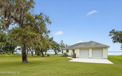 102 Sandra Lane Crescent City FL 32112