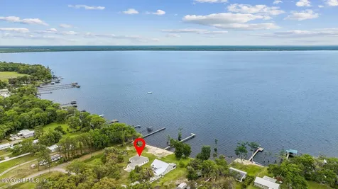 102 Sandra Lane Crescent City FL 32112