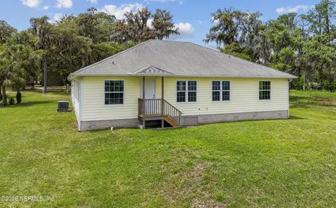 102 Sandra Lane Crescent City FL 32112